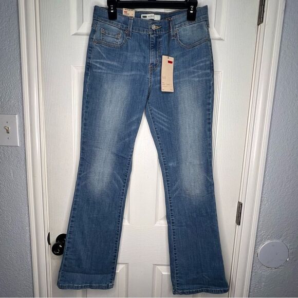 New! Levi’s 515 Bootcut Mid-Rise Medium Wash Blue Women’s Jeans Sz 6/28 - Picture 2 of 10